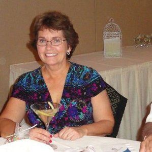 Meet your Posher, Denise